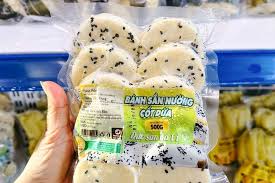 nguoi-mang-hon-que-ra-pho